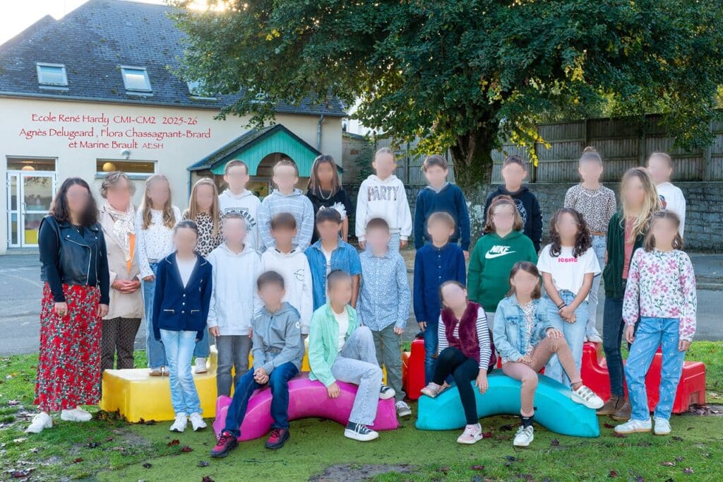 R Hardy CM1-2 Delugeard Chassagnant - atelier photographie avranches photo groupe scolaire
